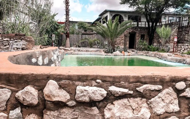 Nkisi Guesthouse