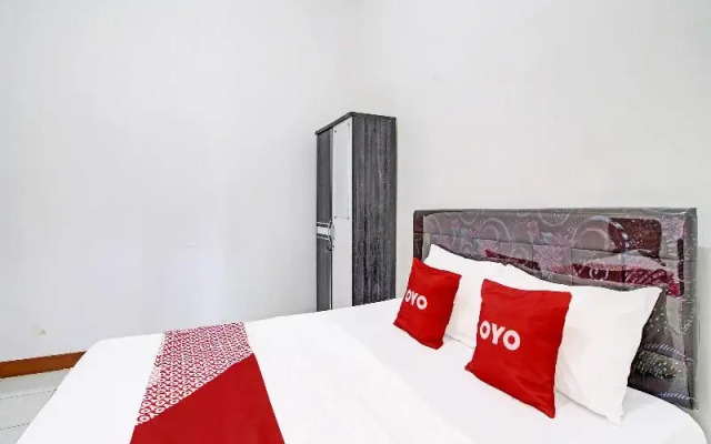 Moza Guest House by OYO