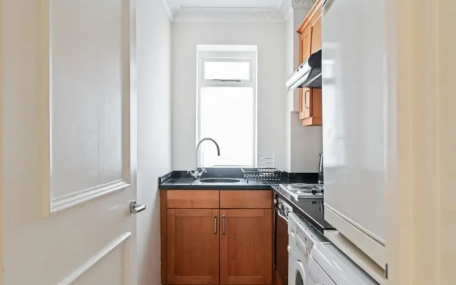 Modern & Cosy 1 Bed Apt Near Maida Vale