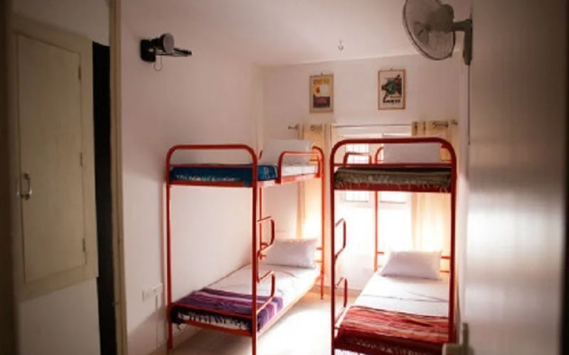 Construkt- Startup Hostels