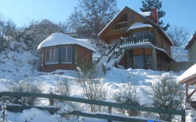 Zeus Village