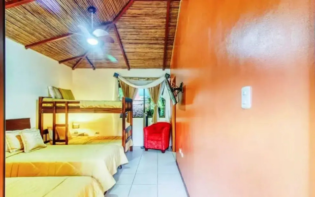Hotel Kinkajou Ecolodge