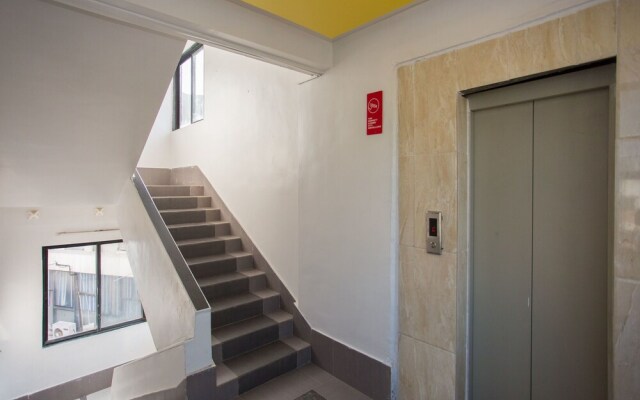 OYO 10679 Hotel Nanashree Executive