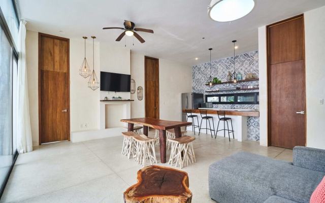 Manor A101 By Lockey