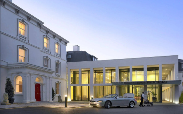 Rochestown Park Hotel