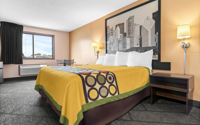 Super 8 by Wyndham Bourbonnais/Kankakee Area