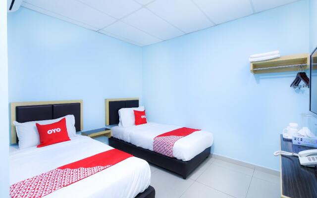 OYO 89842 Hotel 22 Northport
