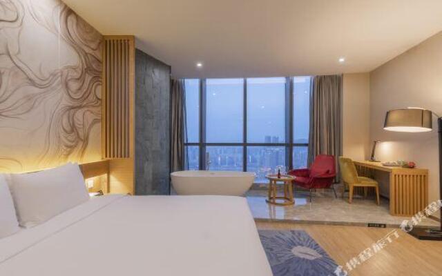 T-moon Hotel (Jiefangbei Hongyadong)