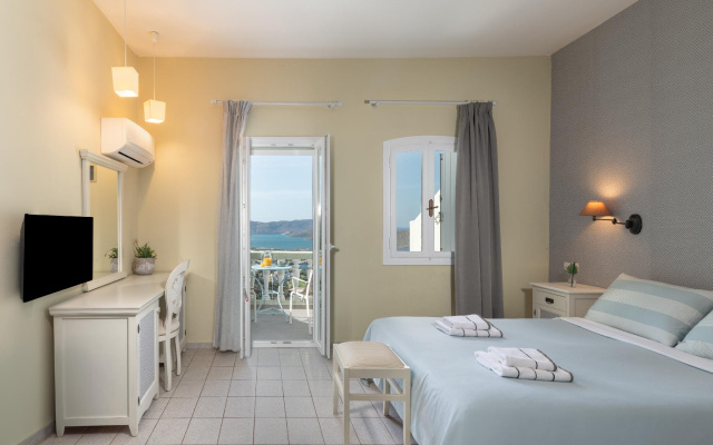 Adrakos Apartments - Adults Only