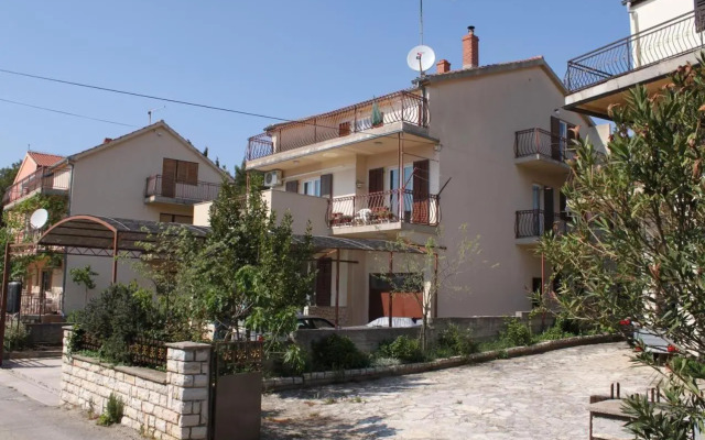 Apartments with a parking space Srima - Vodice, Vodice - 6099