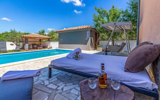 Beautiful Home in Pula With Wifi and 1 Bedrooms