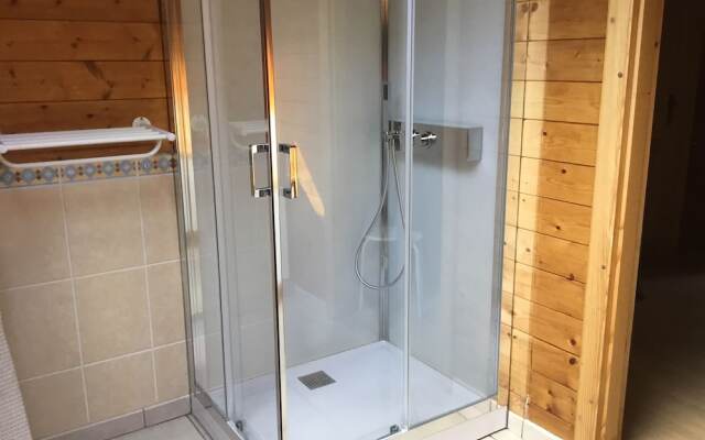 Beautiful Chalet with Sauna near the Forest in Durbuy