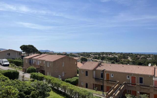 Appartement Lumio, 1 pièce, 4 personnes - FR-1-63-314