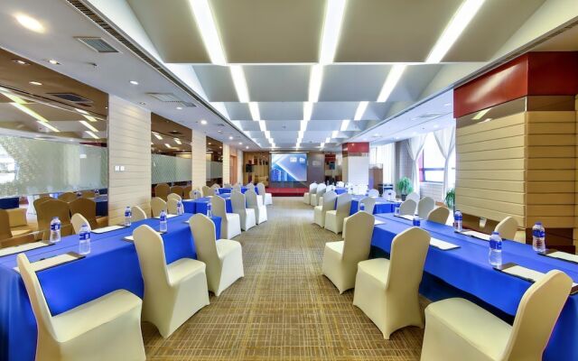 Holiday Inn Express Dalian City Centre, an IHG Hotel