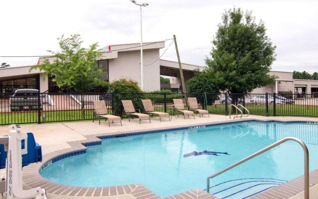 Comfort Suites Kingwood Houston North