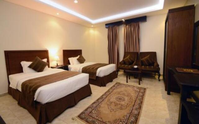 Pine Tree Suites Al Alya