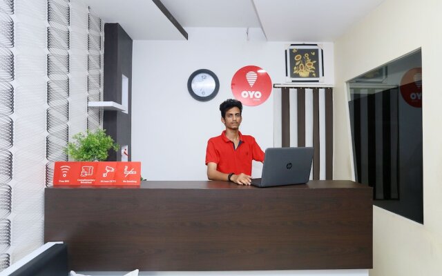 OYO 22281 Reem Residency