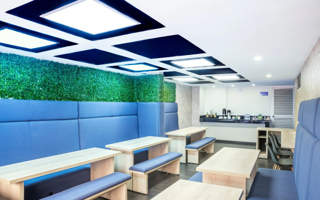 Hotel Express 53