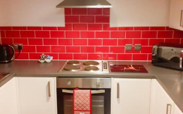 Glasgow 2bd City Centre Apartment - Free Private Parking