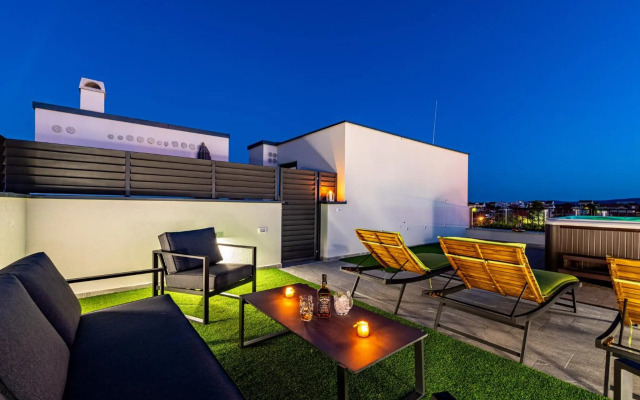 Panorama Deluxe Apartment