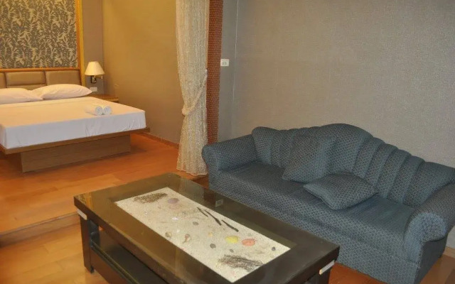 Coco Paradise Beach Resort