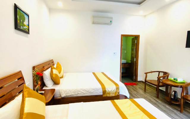Dong Xuan Hong Hotel