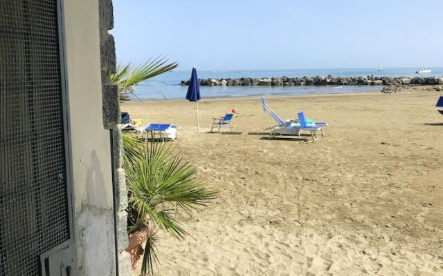 Apartment With one Bedroom in Nettuno - 1 m From the Beach