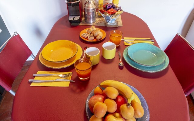 Santo Stefano - 3721 - Milan - Hld 37526