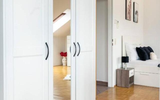 Yeshello Central Station