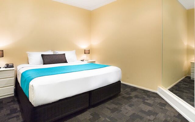 Riverside Hotel Southbank