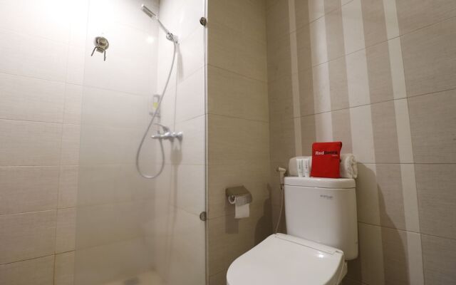 RedDoorz Plus @ Airlangga Mataram