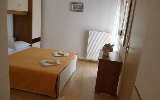 Apartments Pjer
