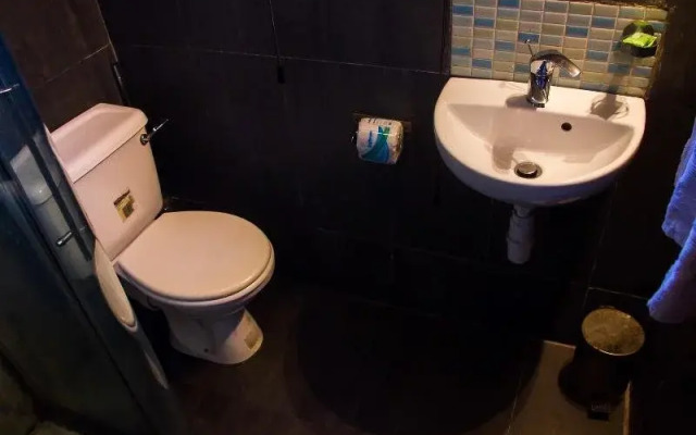 Precinct Comfort Services, Yaba