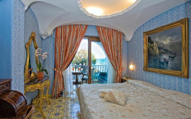 Strand Hotel Terme Delfini