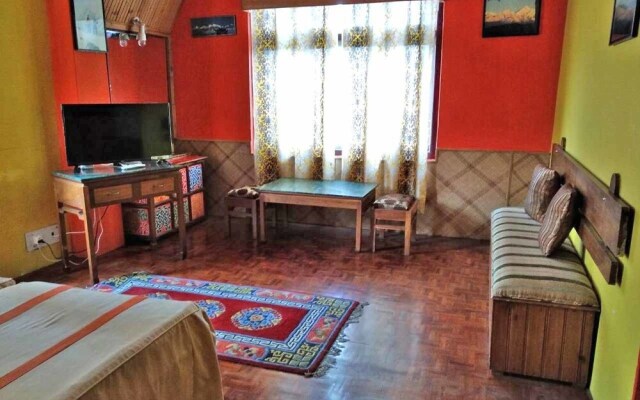 Hotel Phamrong Retreat