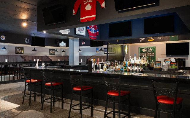 Ramada by Wyndham Saskatoon