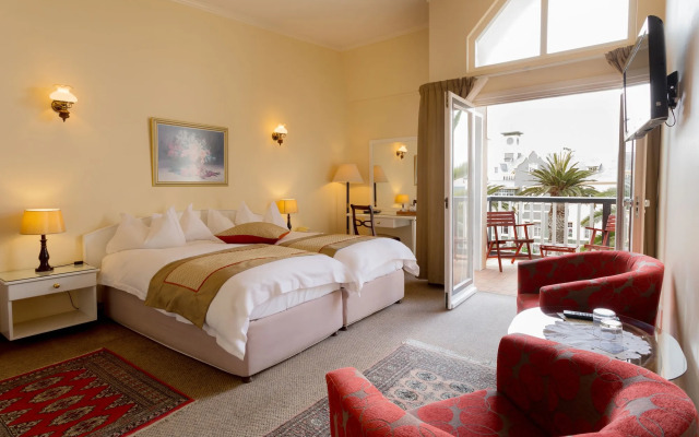Hansa Hotel