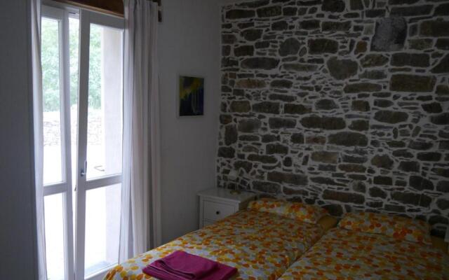 Top Rustico Borgata Roggio auf 16.480 qm Grundstück