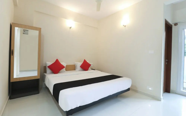 Capital O 46693 7 Boulevard