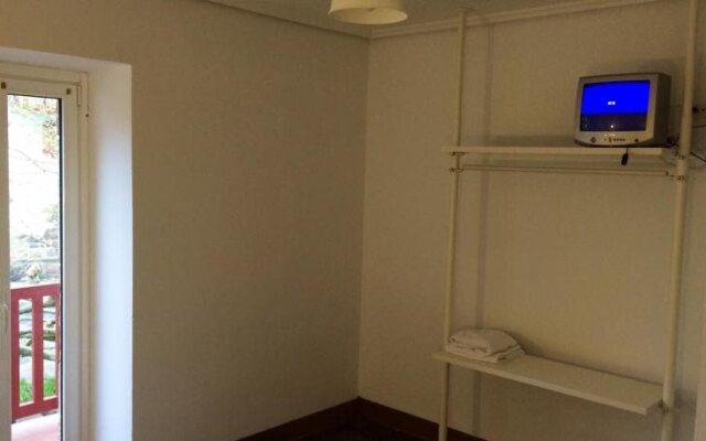 Hostal Auzoa