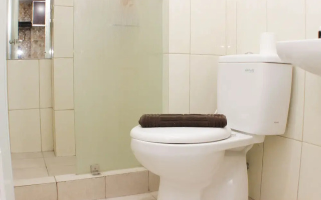 Comfy And Warm 2Br At Springlake Summarecon Bekasi Apartment