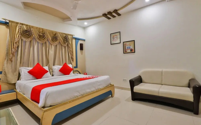 OYO 6139 Hotel Dwarka Residency