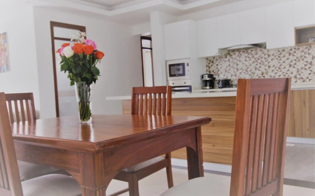 CherryWood Apartments