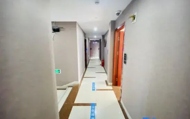 XuRiMan Hotel