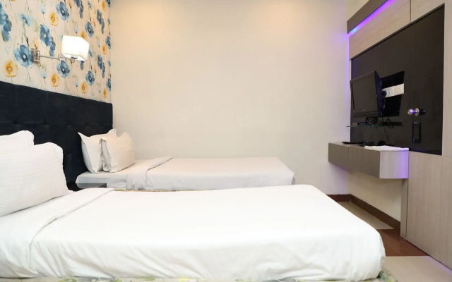Hotel Dolphin International