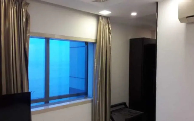 Hotel Supreme