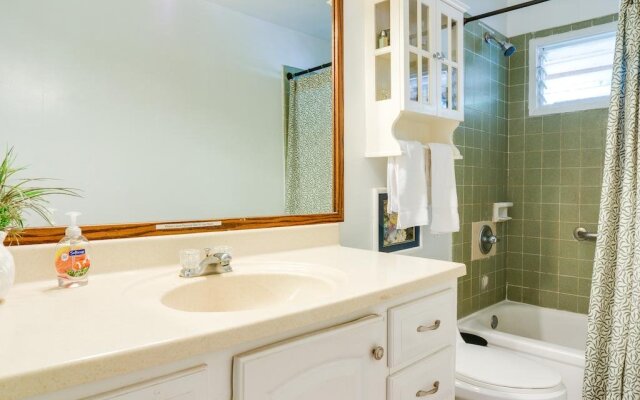 The Lahaina Bungalow