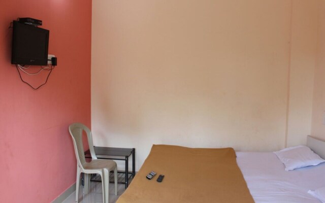 Center Point Residency