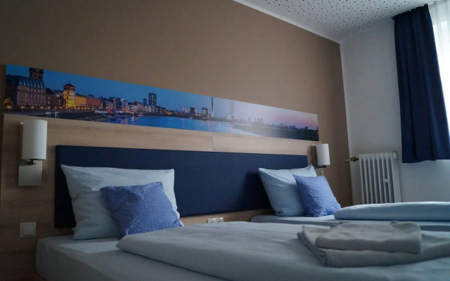 Hotel Am Vogelsanger Weg