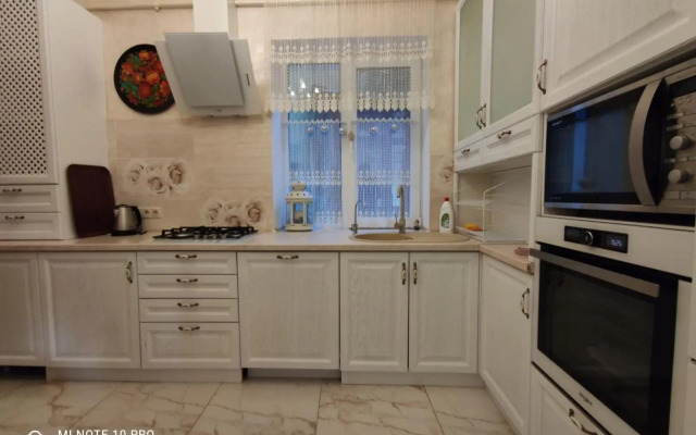 Apartamenti u Sheval'є.